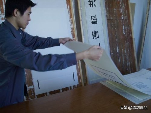 字画木框手工装裱全过程,字画装裱浆糊制作全过程视频