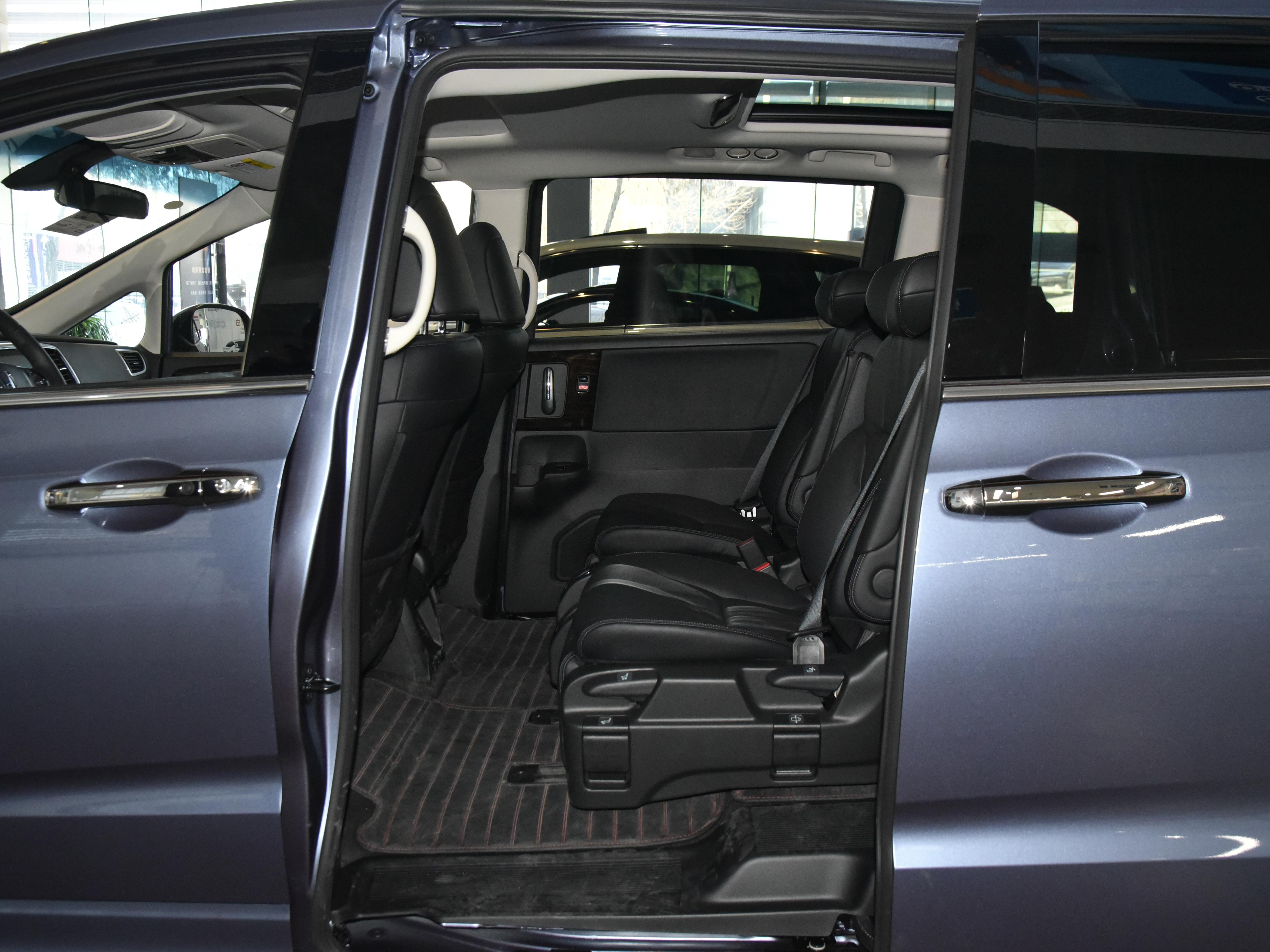 本田奥德赛和gl8对比,本田奥德赛对比gl8