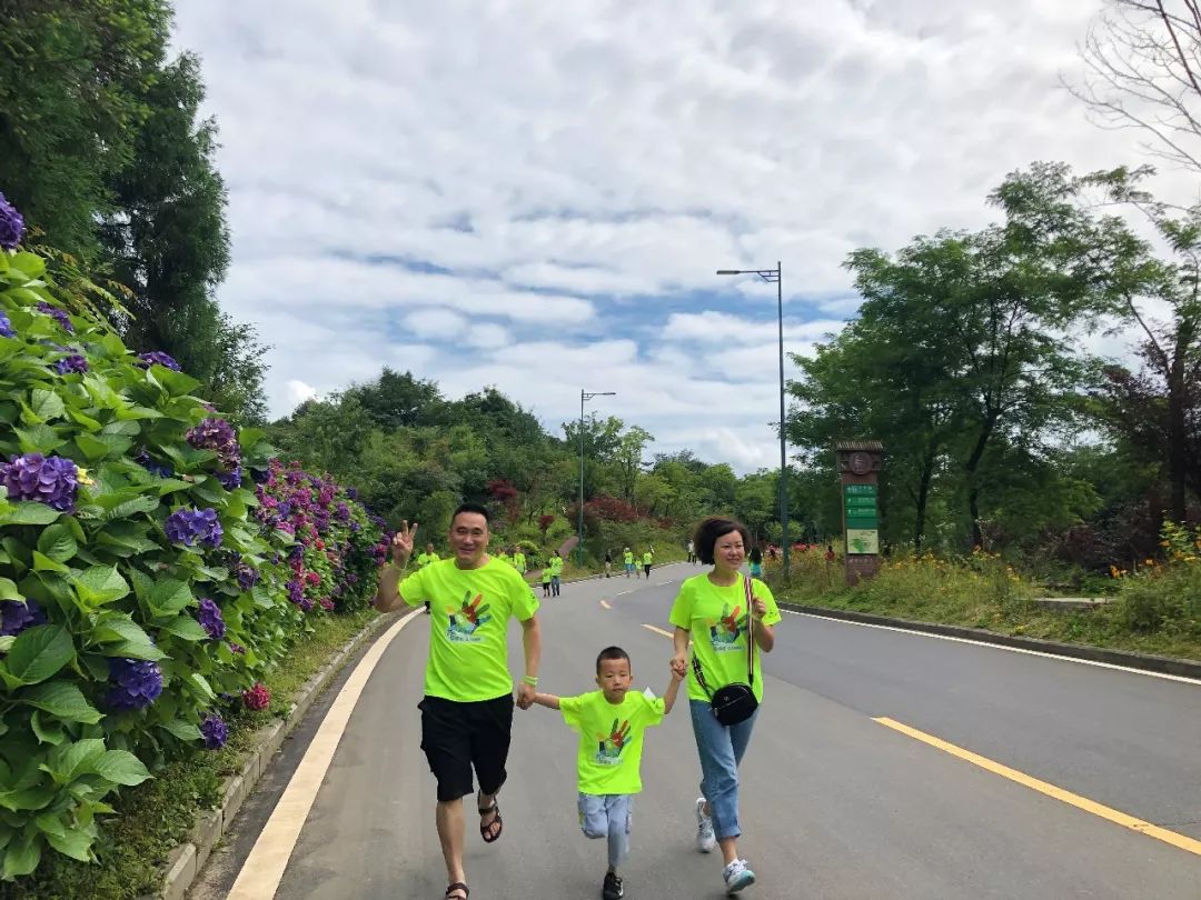 七里坪亲子跑,一场亲子健康跑触动了心灵深处