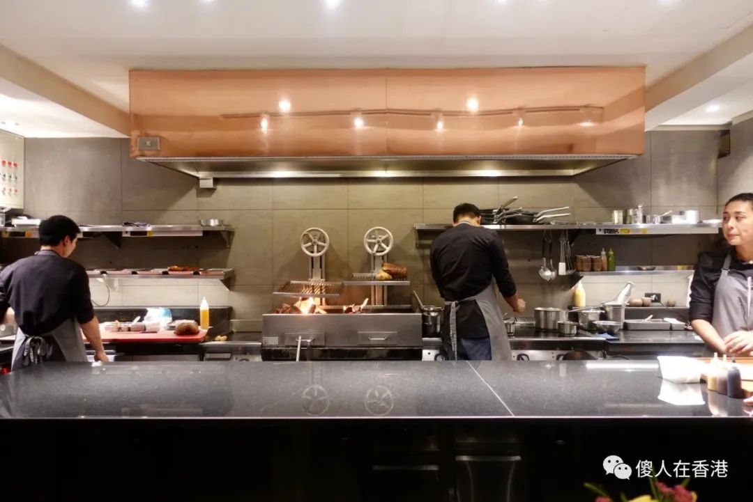 德国米其林餐厅,米其林餐厅里的高端操作