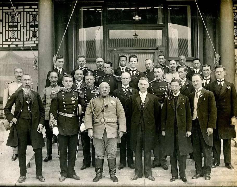 袁世凯项城人为何没有叶落归根，葬在安阳？毛主席也问过这个问题