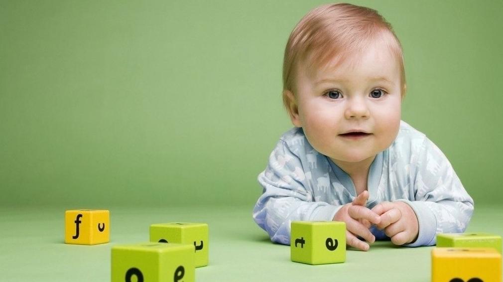 产后母乳不足6个下奶诀窍,产后奶水不足宝宝吃什么奶粉好