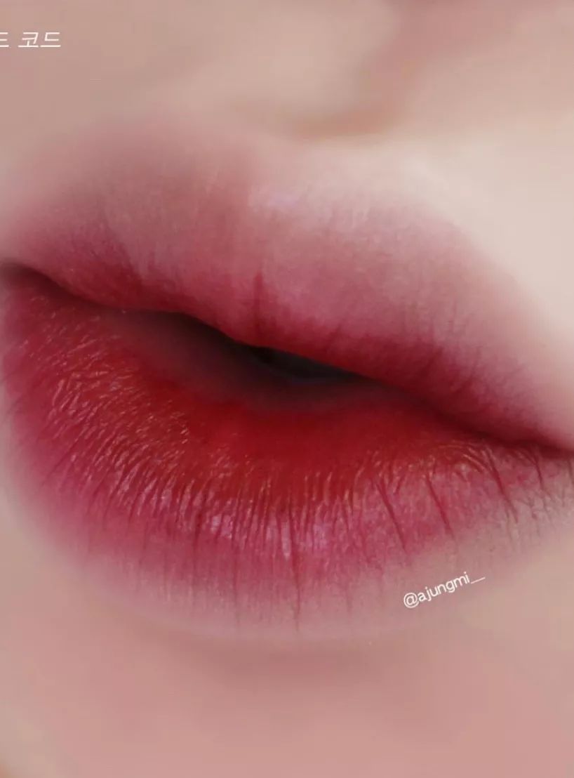 强势吊打405，阿玛尼这支新色你一定要有