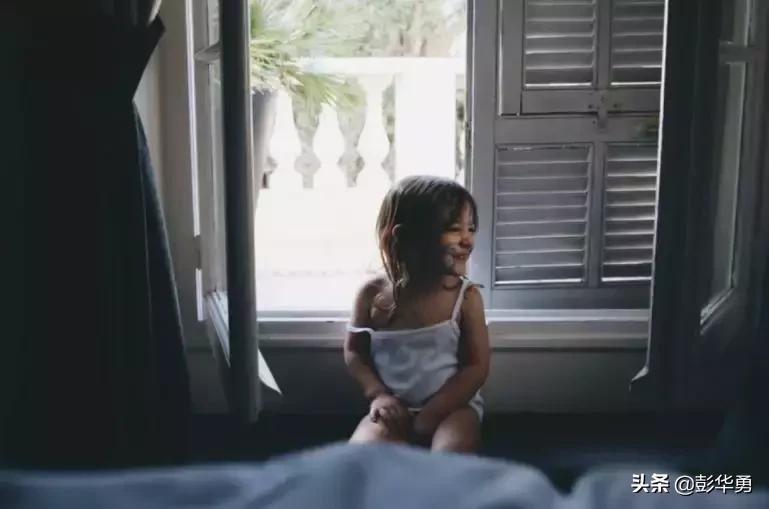 家长脾气暴躁易怒怎么办,孩子叛逆脾气很暴躁打父母怎么办