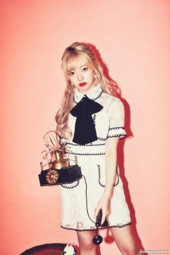 00后花600万日元整成日本女星,整容花100万的女网红