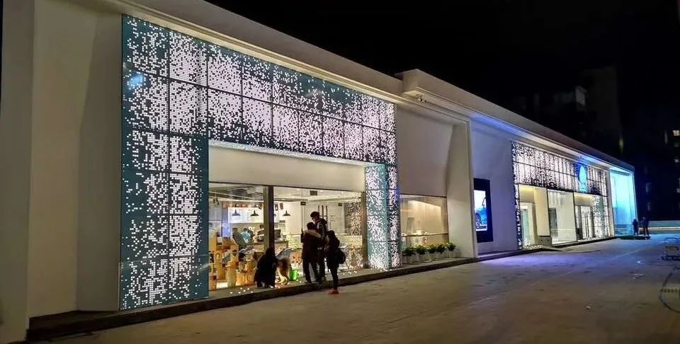 欢迎同行入内,这是一家为宠物店而开的宠物