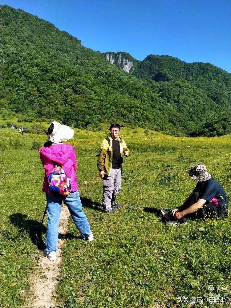 汉中圈子崖天坑,汉中镇巴圈子崖天坑旅游攻略