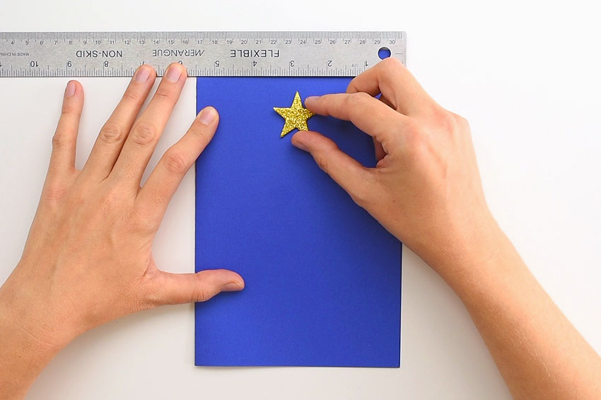 幼儿手工圣诞树立体,圣诞树立体手工卡纸