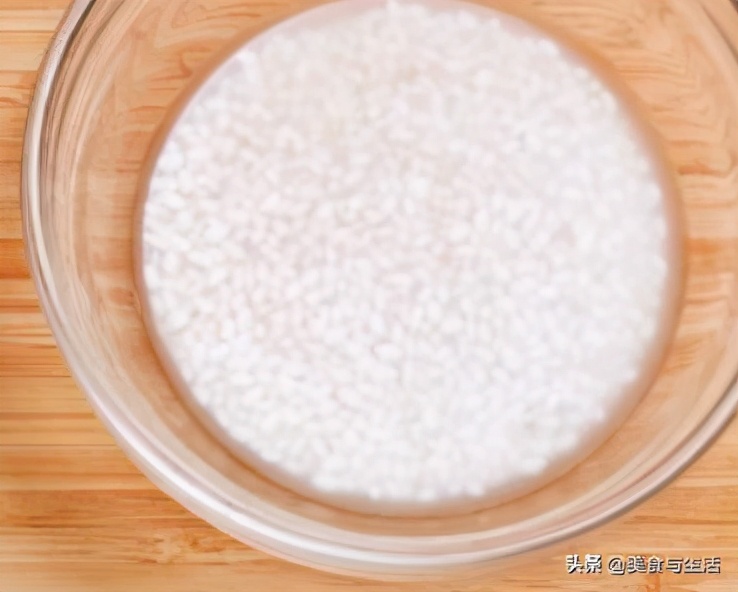 菊花雪梨茶生津润燥,菊花雪梨茶用什么菊花