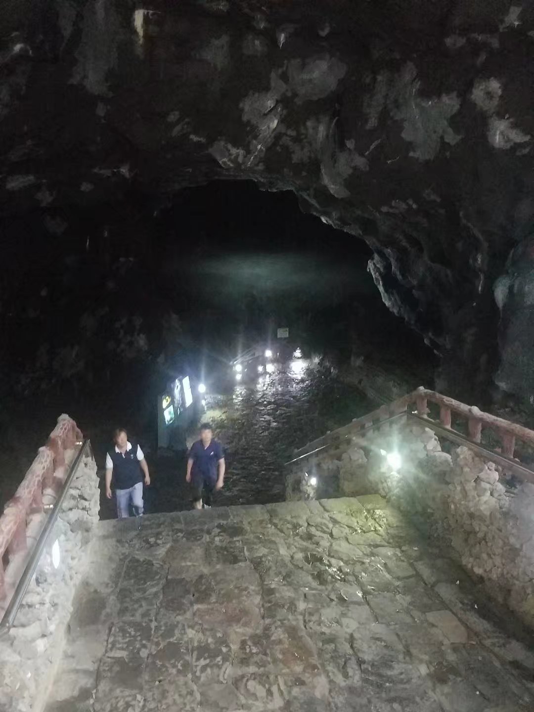 济州岛万丈窟旅游攻略,济州岛万丈窟