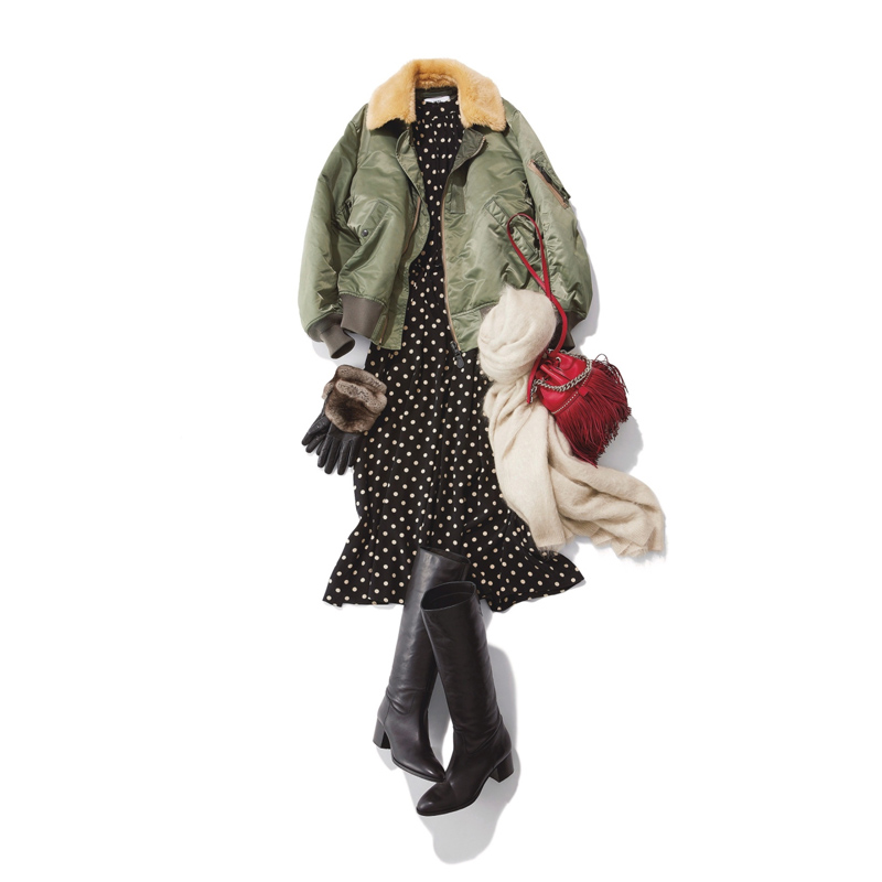 黑色棉服显瘦不臃肿上班,这样穿棉服才时髦