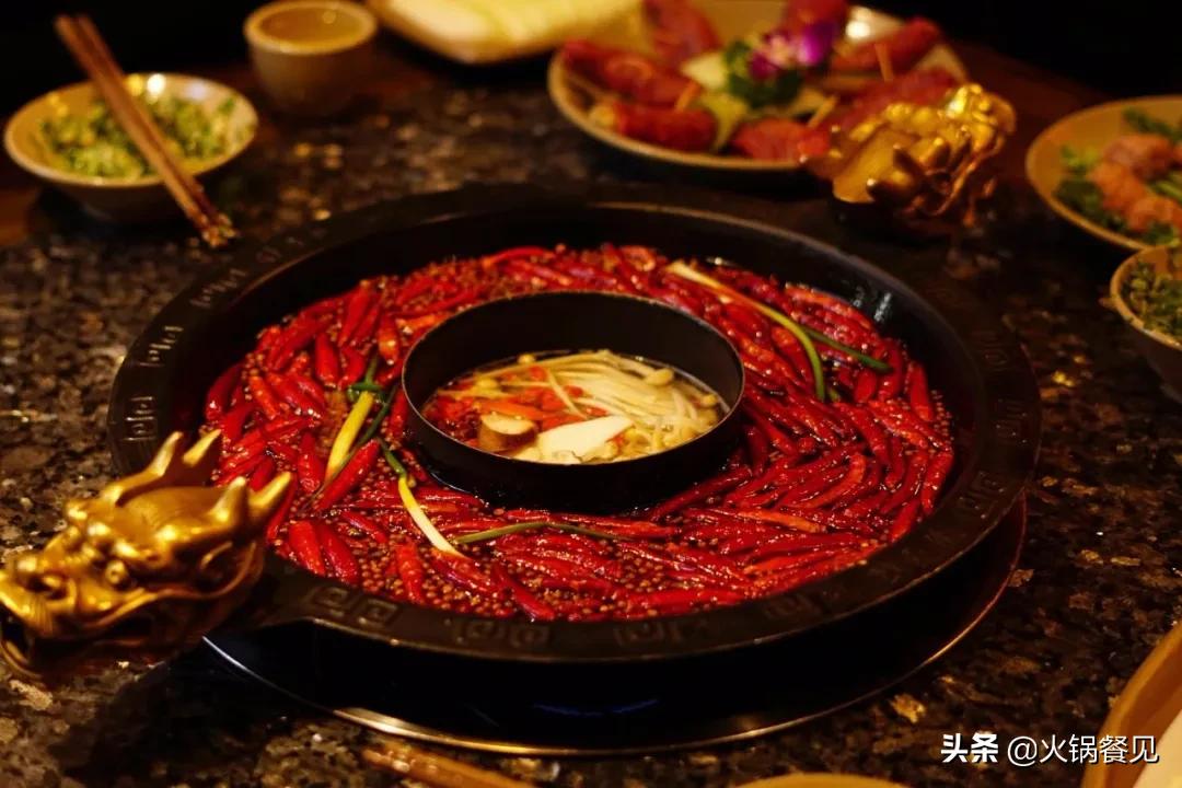 牛油火锅锅底底料成本价,最近很好吃的一款火锅底料