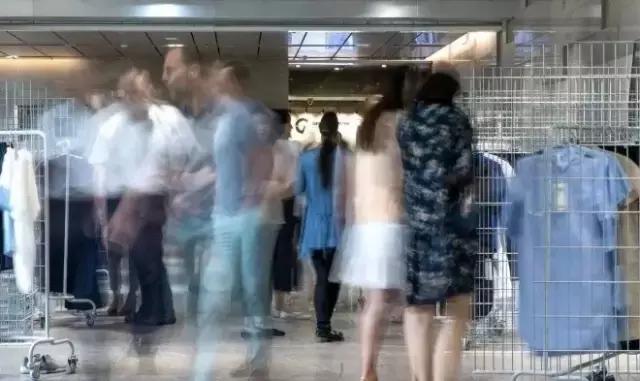 江南布衣和地素的对比,江南布衣和荷比俪哪个好