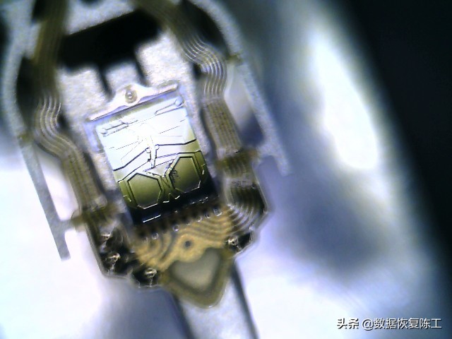 移动硬盘磁头坏了怎么恢复数据,移动硬盘磁头坏了恢复数据要多久