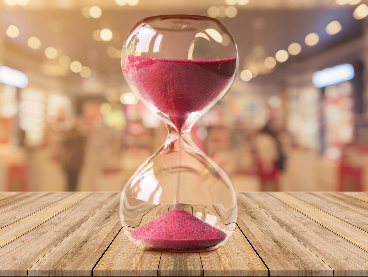 ps透明背景抠图详细教程,ps透明玻璃抠图