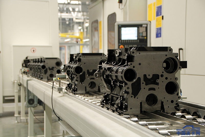 试驾拓陆者大皮卡,越漂亮的女人越会撒谎吗