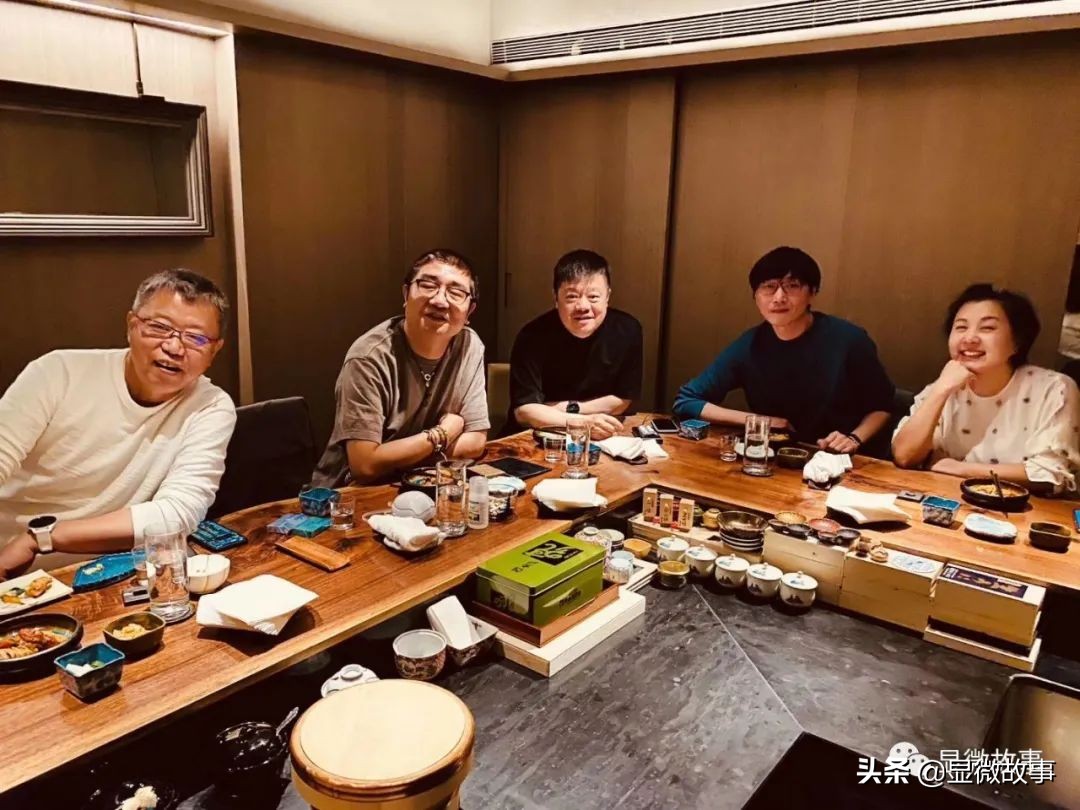 专访京东徐雷：除了上市外不穿西装，做个直播卖房的“摇滚老炮”