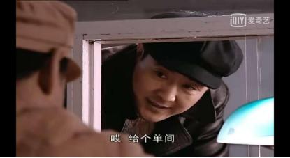 亮剑：丁伟军长住招待所，为何连单人间没有？这是那个时代的军人