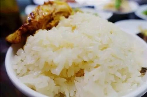 不锈钢锅一时间大意或者忘了关火,如果糊底了,该如何清洗?