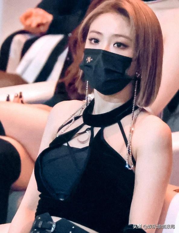 裙子被大风刮起来说说,the9喻言到底有多厉害