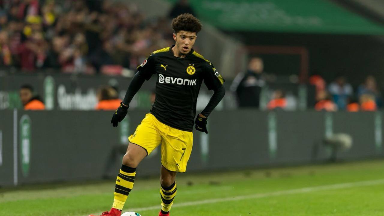 足坛u18球员身价排行榜前十名,世界足球u23左后卫排名