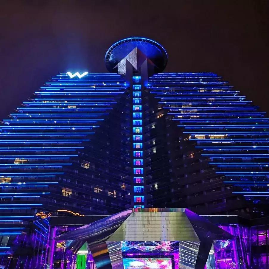 住过无数家W,却被新开业的西安W迷到愣神！原来真存在流光溢彩的梦