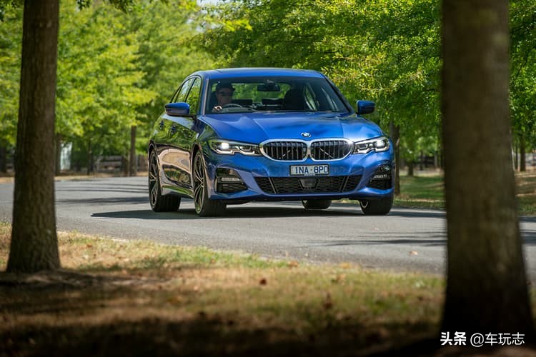 宝马320d柴油版动力,23款宝马320d柴油版评测