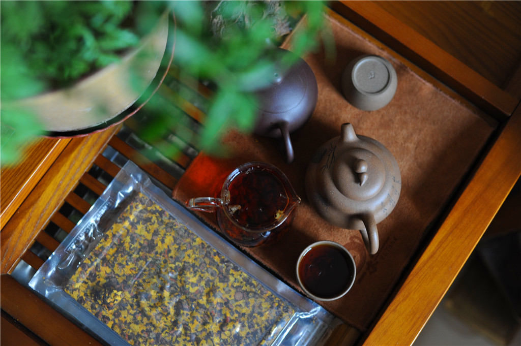 藏一片纯净多一份健康：尼雅昆山雪菊体验