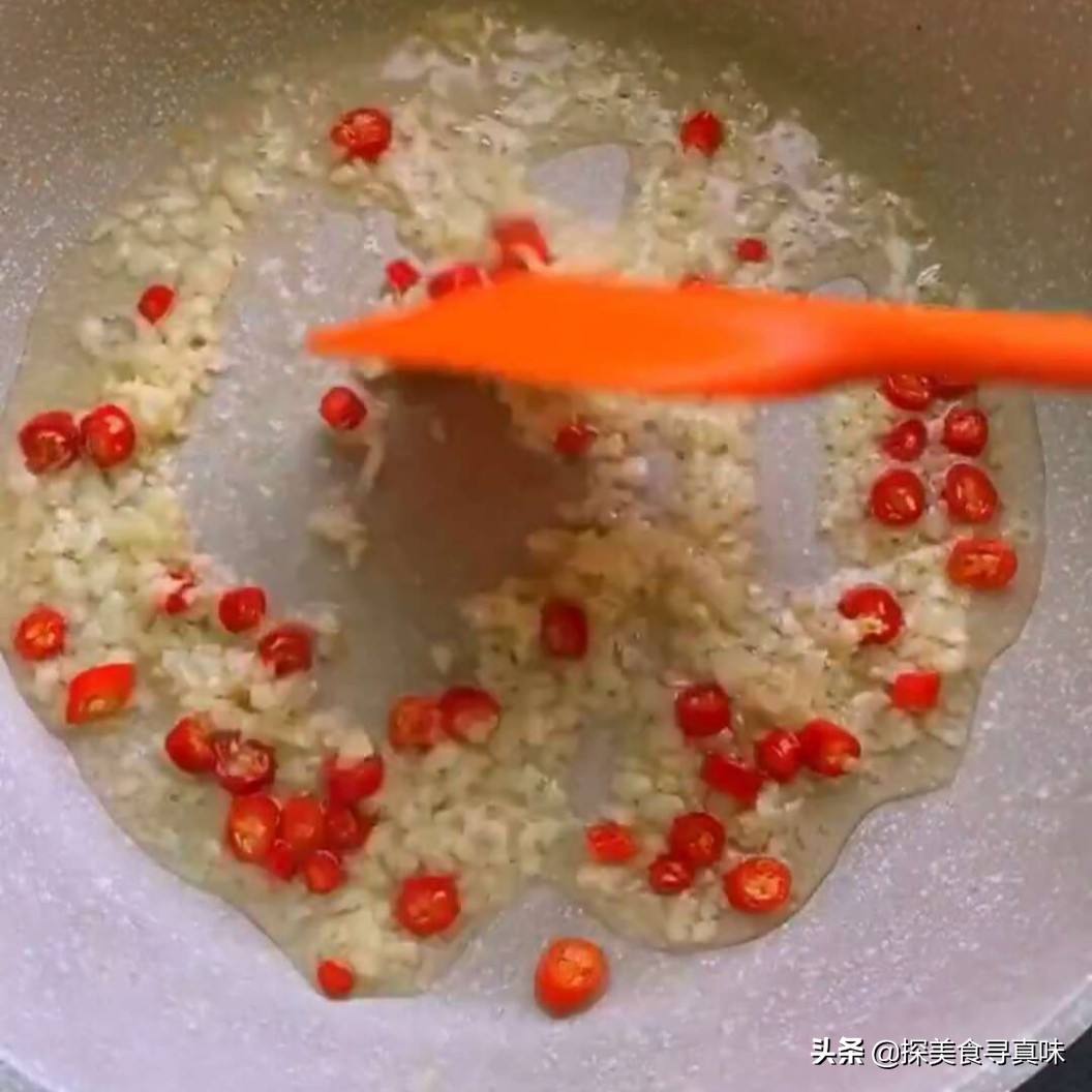 怎么做秋葵好吃不增肥,怎样做秋葵又脆又好吃