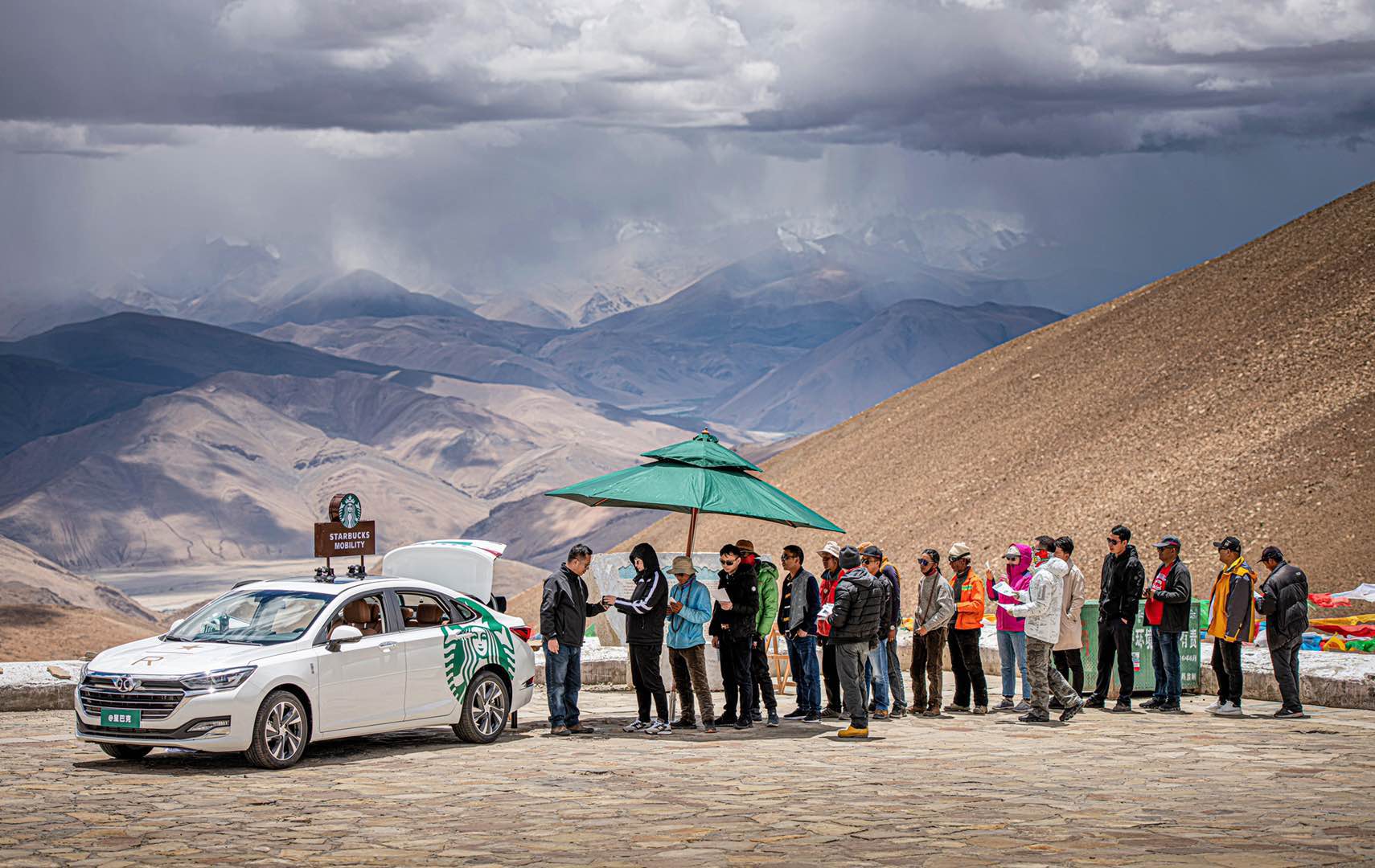 从珠峰上的“移动咖啡车”，看国产车进阶趋势