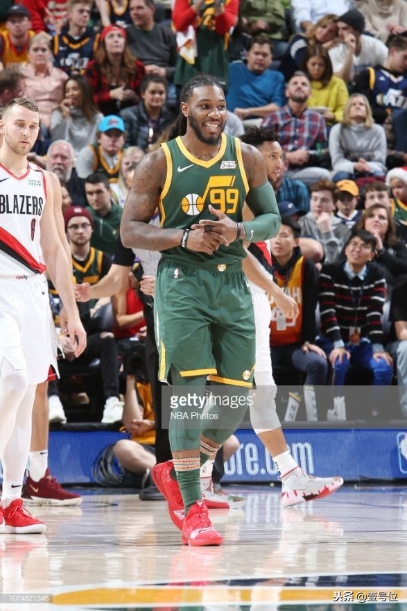 2018圣诞大战明星穿什么鞋,2018圣诞大战明星穿的球鞋