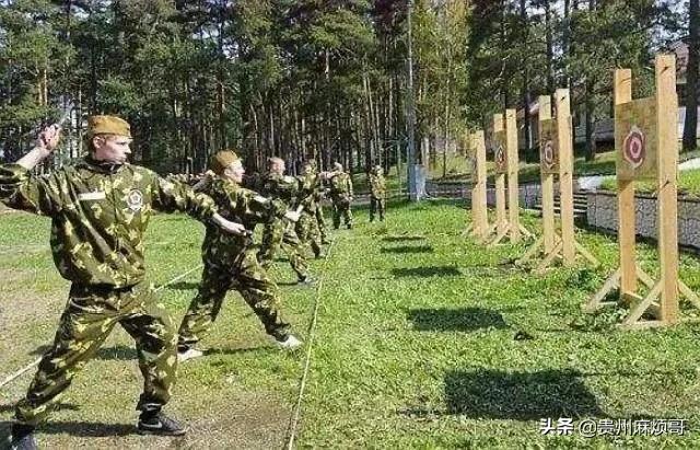 现实中的特种兵用的哪些枪械,中国特种兵最常用的枪是啥