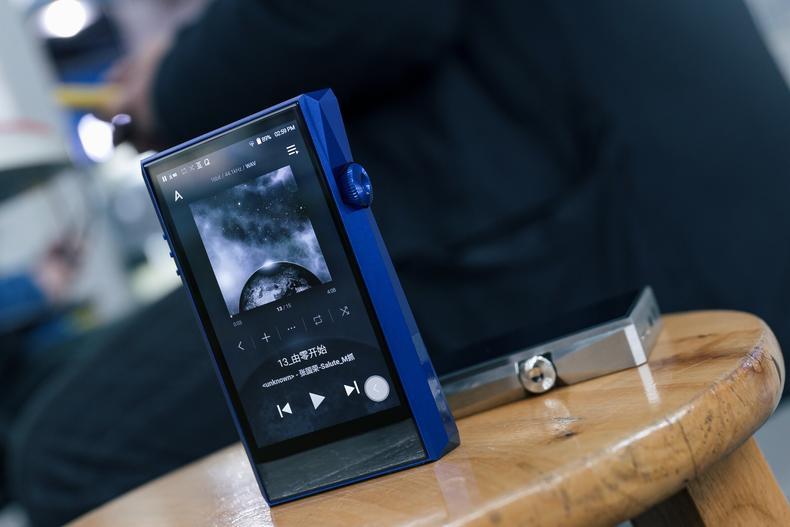 艾利和sp1000mgold开箱,艾利和1000m测评