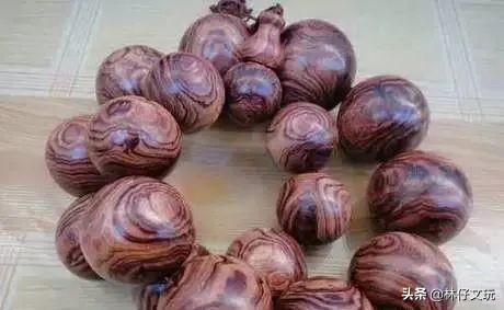 大叶黄花梨的鉴别方法,白酸枝和微凹黄檀哪个好