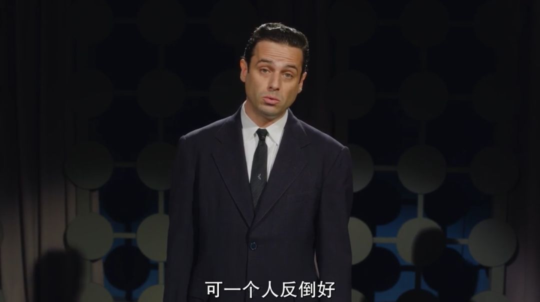 那个*点露**的女神,又带着黄段子回来了!