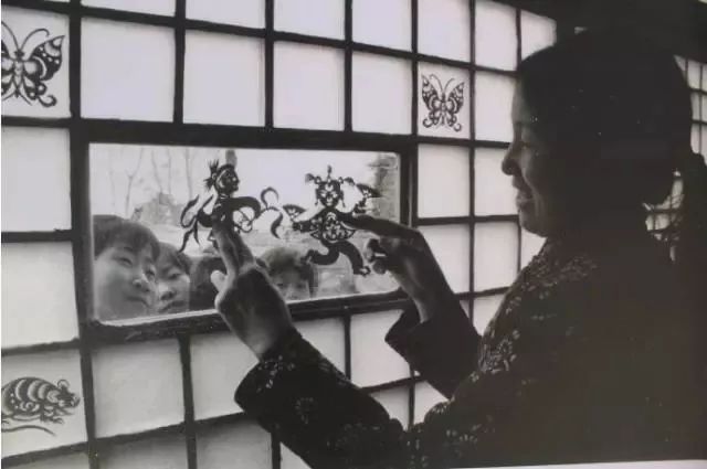 回忆童年8090过年情景,80后回忆童年过年真实视频