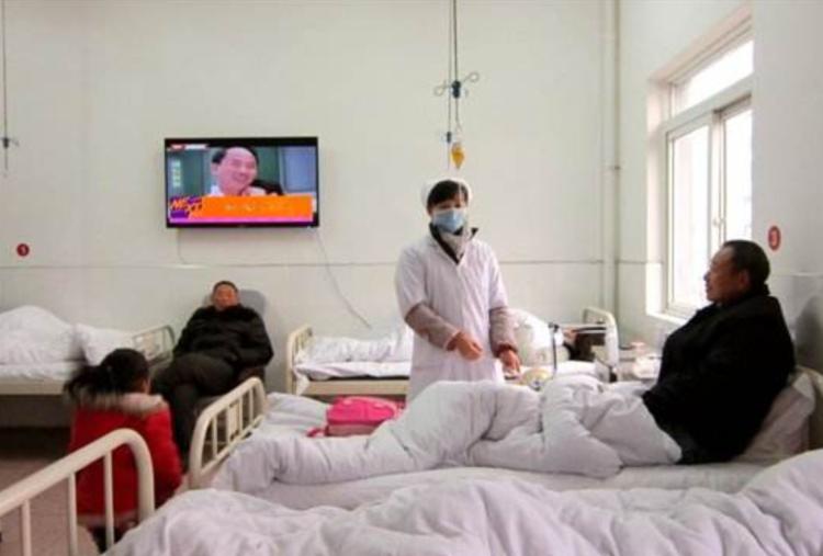 并非我国国民，入院治疗后拒绝缴费，该如何解决？