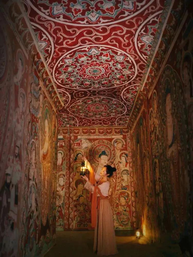 敦煌高昌壁画高清图,想走就走的旅行敦煌莫高窟壁画