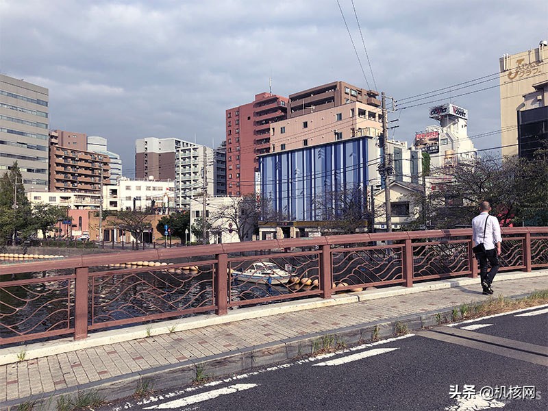 游戏中场景还原,人中之龙7横滨迷宫刷经验