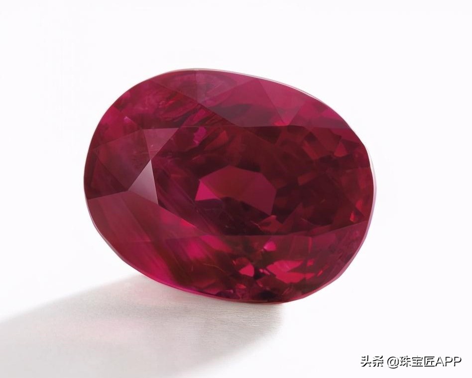 推荐一款中档的红宝石戒指,最值得买的红宝石戒指