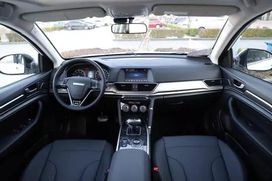 哈弗h62018运动版1.5t驾驶感受,哈弗h6国潮版1.5t冠军版静态体验