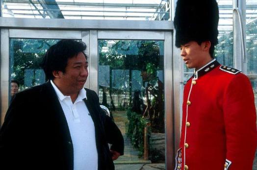 首富杨斌,首富杨斌头破血流