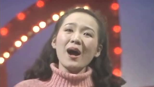 哪一年春晚致敬前几年春晚,历年以来最经典的春晚节目是什么