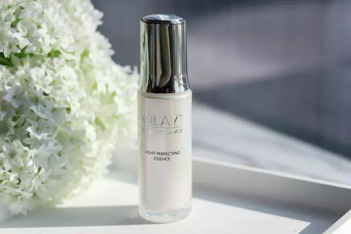 olay光感小白瓶直接用也没过敏,olay光感小白瓶痘痘可以用吗