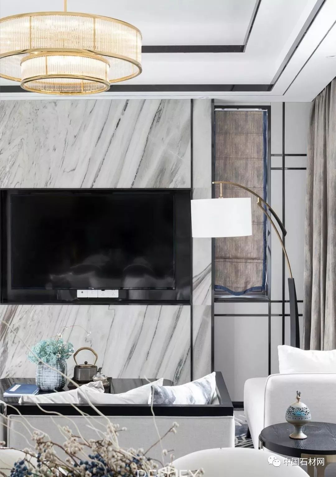 真是浪费，100多万的爵士白大理石装成这样，还好我不是业主