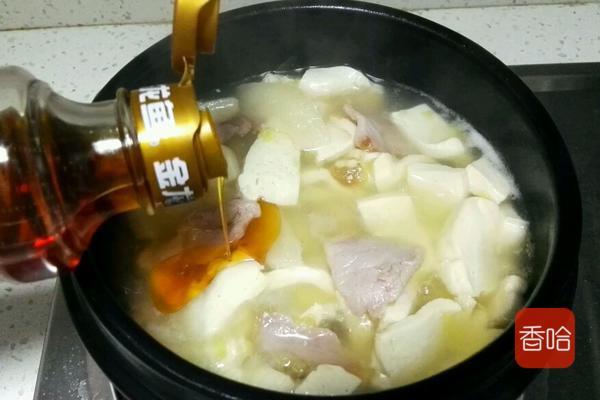 河蚌的既简单又好吃的做法,河蚌最好吃的做法