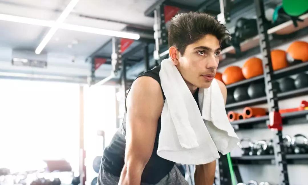 健身肌酸和蛋白质怎么吃,健身补剂肌酸蛋白粉