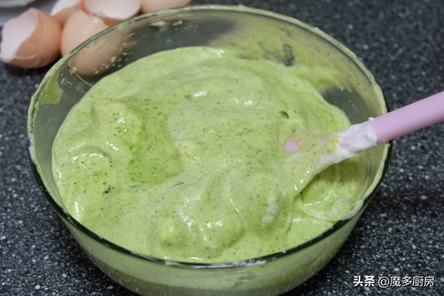 蛋糕做起来好吃又简单,怎样用家里的材料制作美味的蛋糕