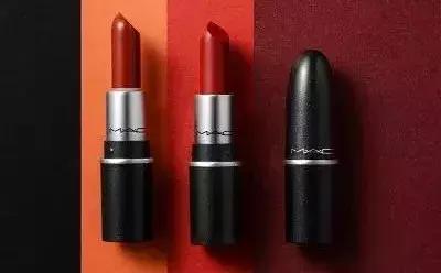 黄皮口红必买色号李佳琦推荐 (必买口红色号李佳琦推荐)