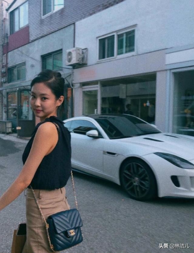 沈梦辰和吴昕撞衫,沈梦辰穿搭最新香奈儿